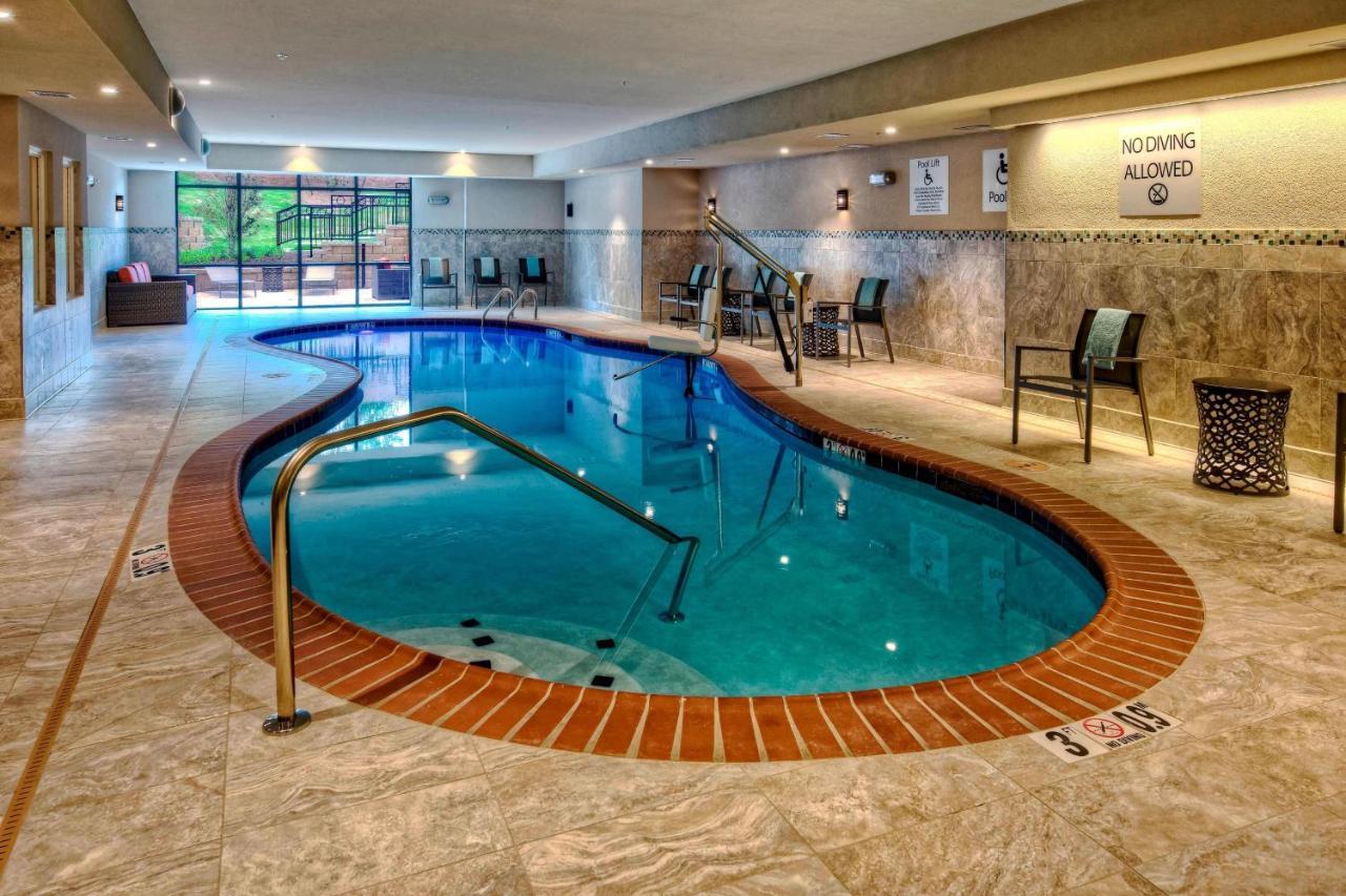 Hotel Courtyard By Marriott Oxford Exterior foto