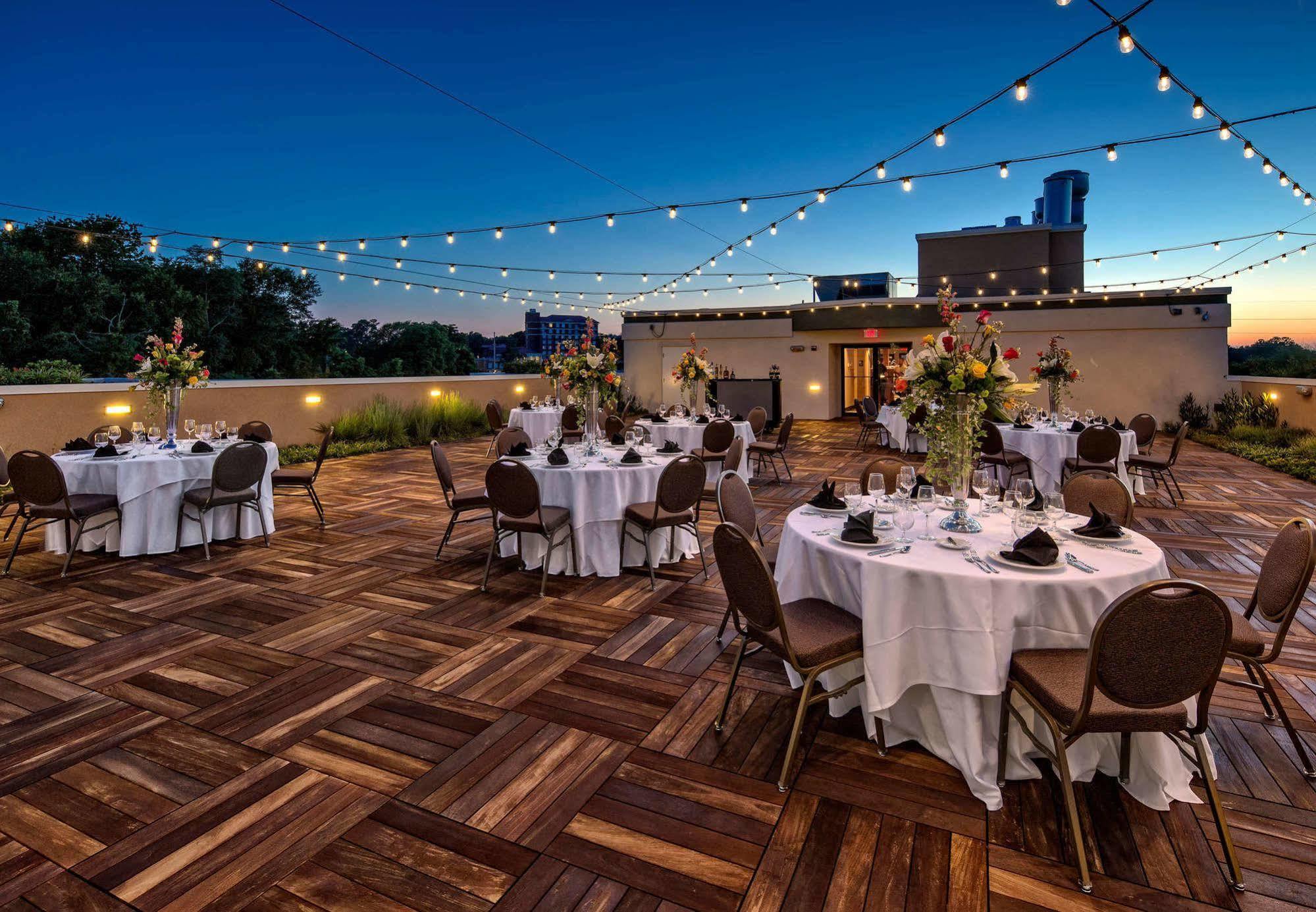 Hotel Courtyard By Marriott Oxford Exterior foto